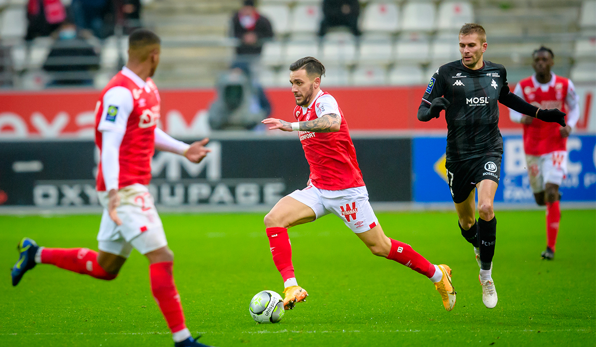 Anastasios Donis rejoint l'APOEL Nicosie