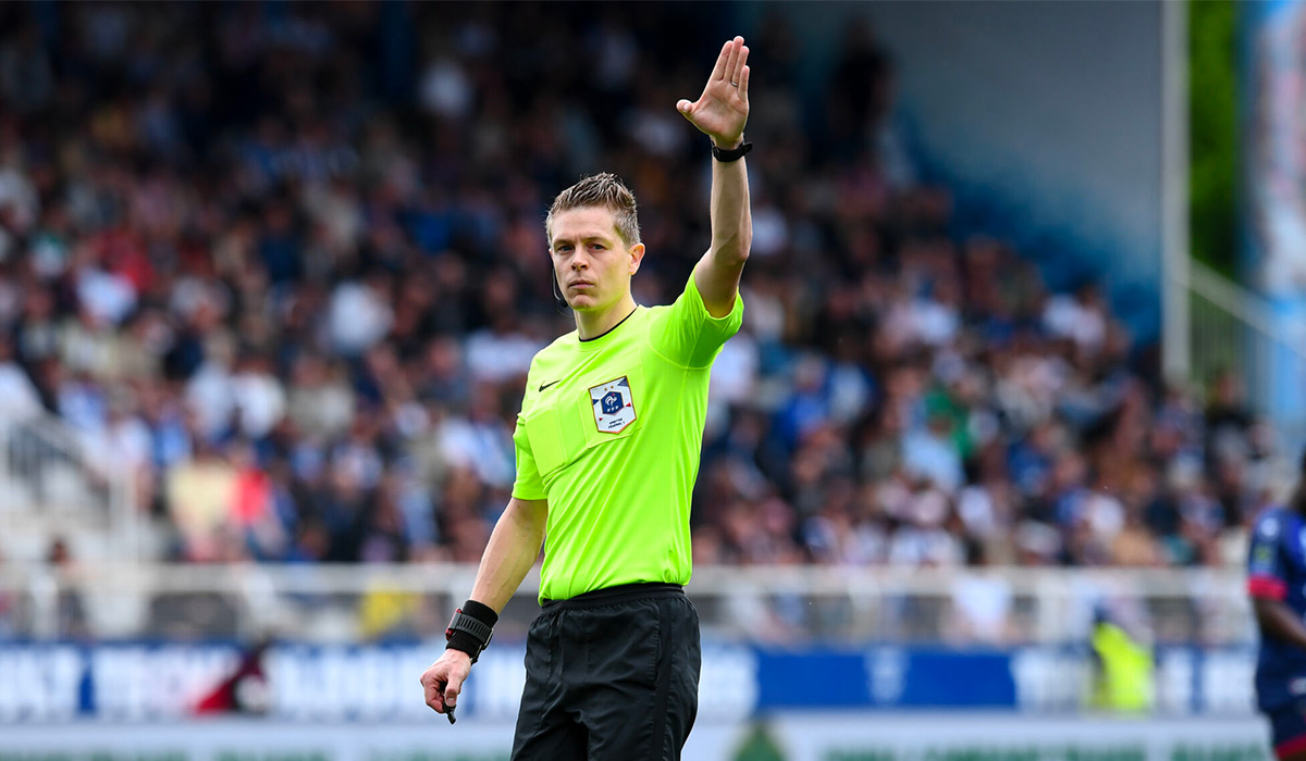 Marc Bollengier, arbitre de la J3